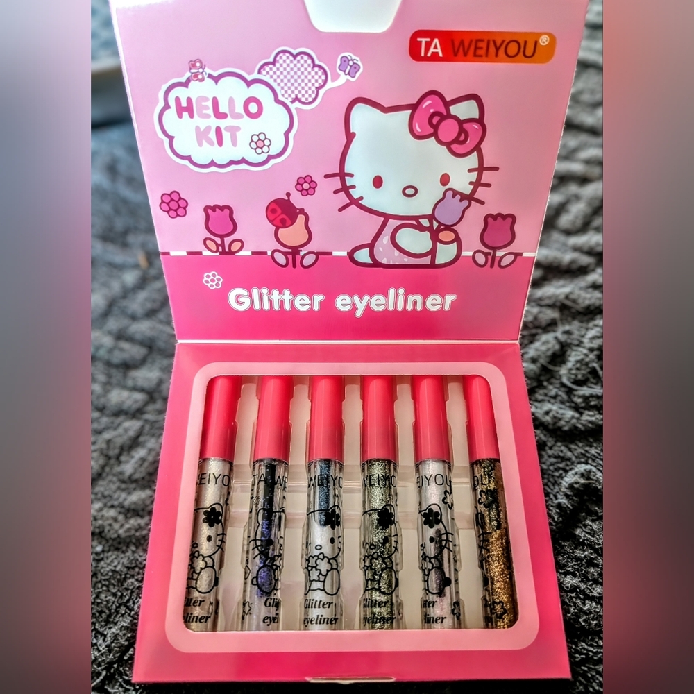 Sanrio Hello Kitty TA WEIYOU Glitter Eyeliner Set